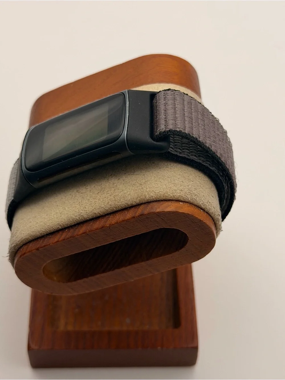 Fitbit Charge 5, Charger included, new band, smartwatch, fitness tracker